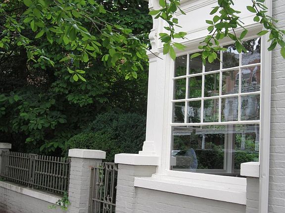 Exterior (Sunroom)