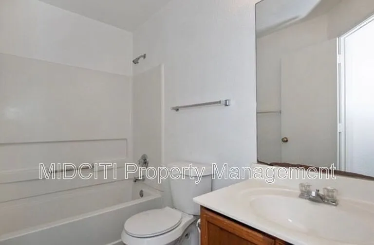 9739 Chelsea Cir — Photo 18
