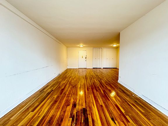 5th image of 14212 41st Ave APT 5A