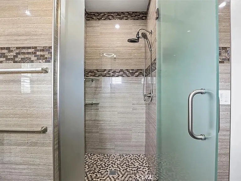 Master shower