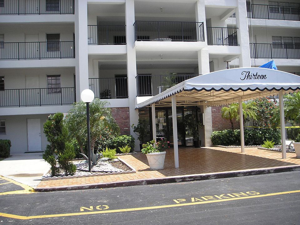 First Floor apt in beautiful condo
