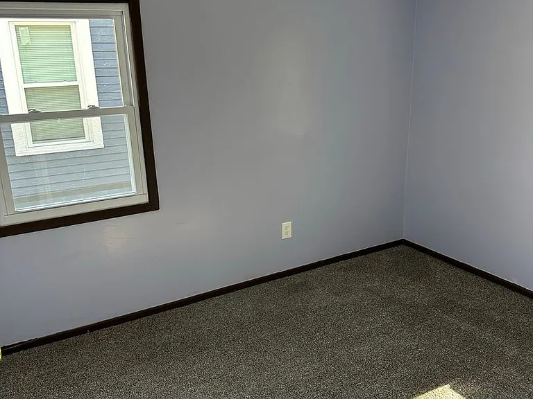 540 Holmes Ave — Photo 15