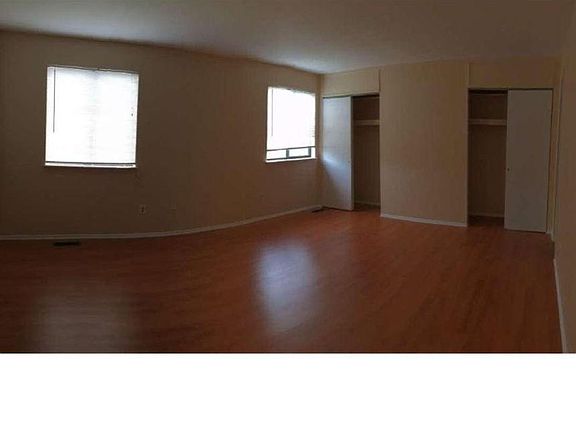 2nd image of 1539 Gregg St #B