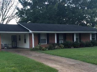887 Mary Ave, Grenada, MS 38901