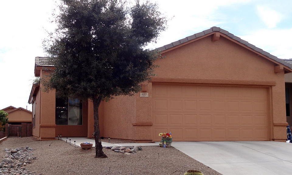 1st image of 427 W Bazille Way