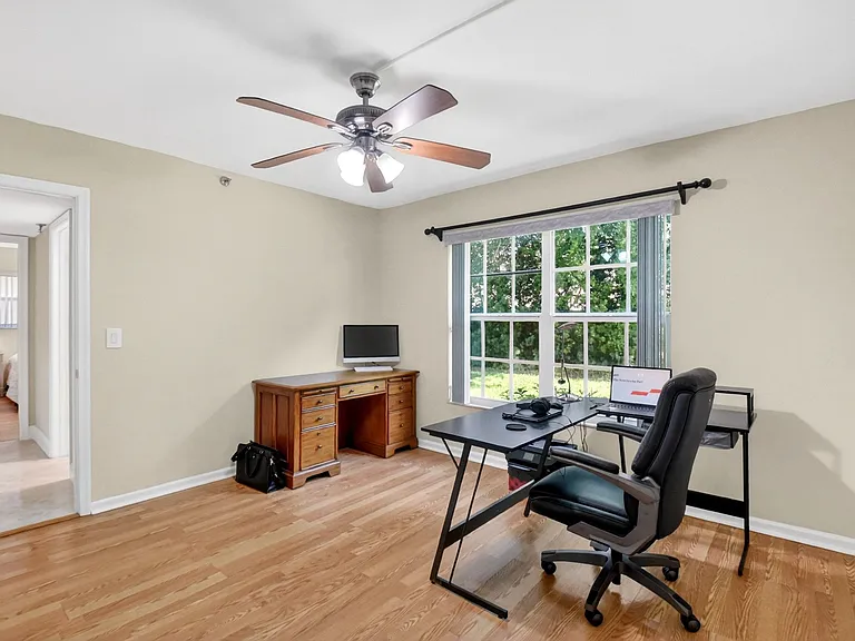 300 John F Kennedy Dr #101 — Photo 23