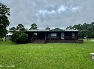 104 Jolly Roger Point, Carriere, MS 39426