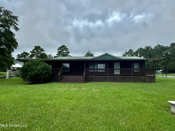 104 Jolly Roger Point, Carriere, MS 39426