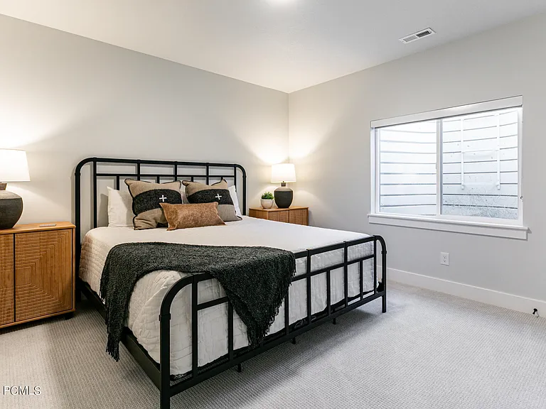 6518 Purple Poppy Ln — Photo 28