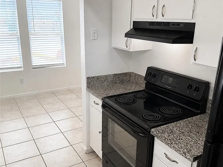 5354 E Lake Mead Blvd #B — Photo 3