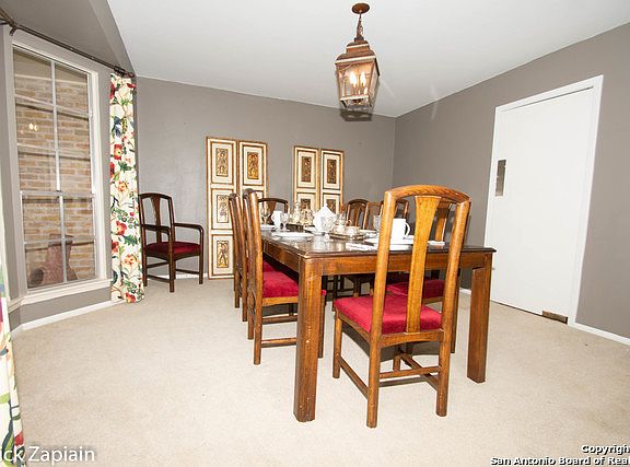 5th image of 1351 Spanish Oaks