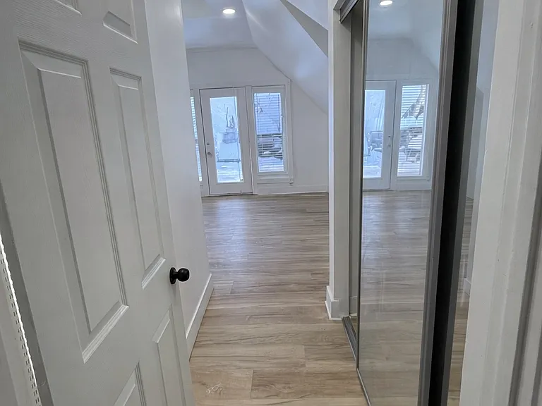 408 Front St — Photo 11
