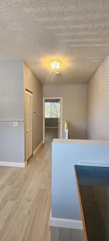 1 bed, 1.5 bath, $2,400 — Photo 4