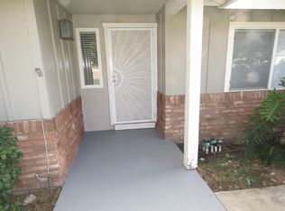 1292 E 14th St, Upland, CA 91786