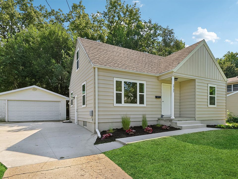 1st image of 2737 56th St