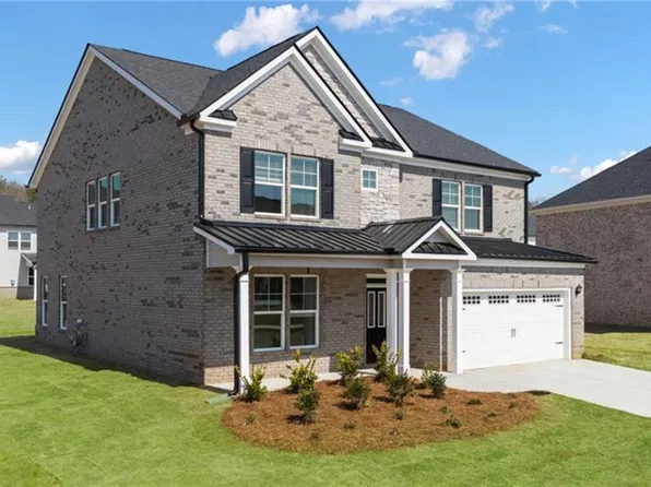 1472 Riverpoint Dr, Bogart, GA 30622
