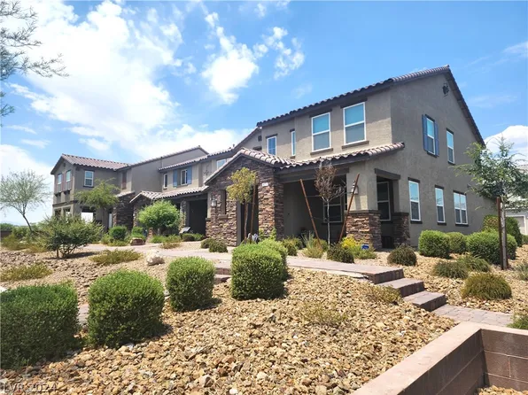 917 Vast Basin Ave, North Las Vegas, NV 89086