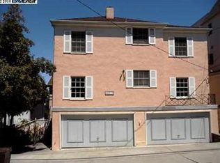 2435 Ivy Dr, Oakland, CA 94606