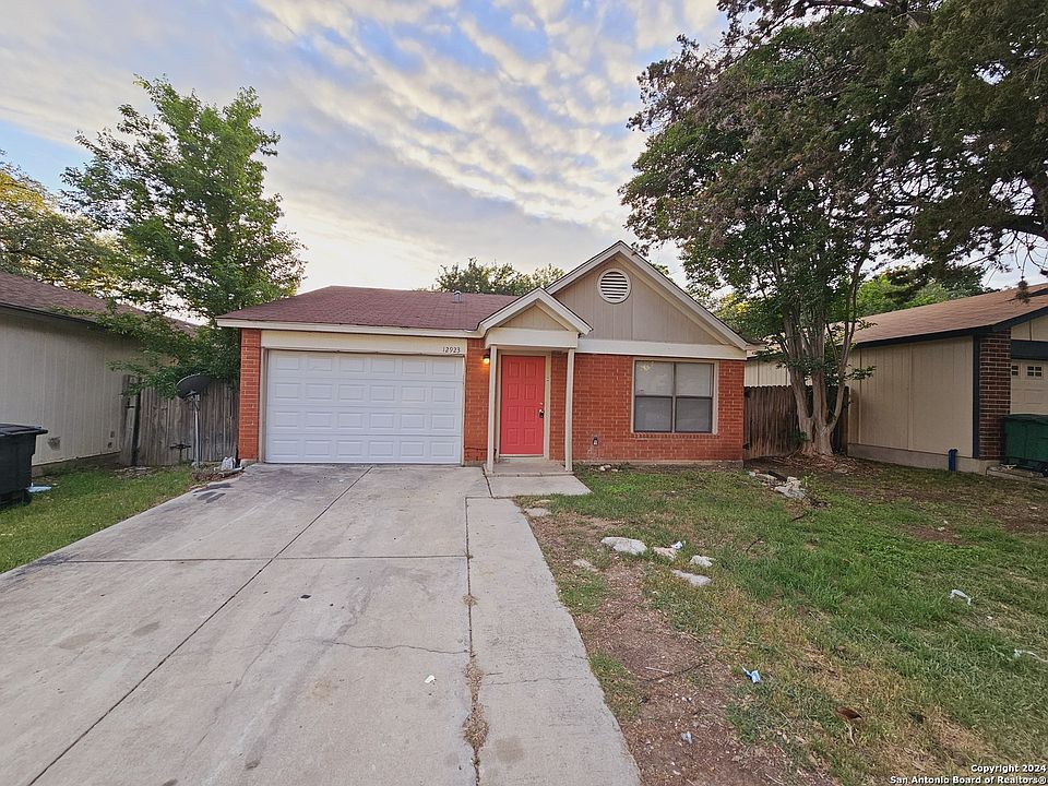 1st image of 12923 maple park