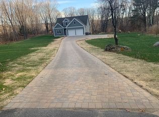 360 Boston Post Rd, East Lyme, CT 06333