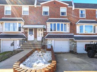 3650 Salina Rd, Philadelphia, PA 19154