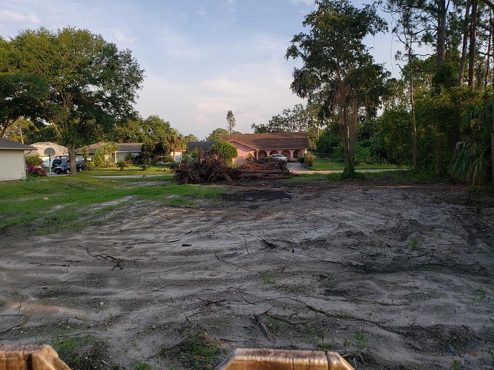 2nd image of 1485 Starboard St NW