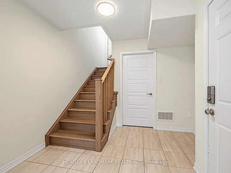 137 Christopher Rd — Photo 6