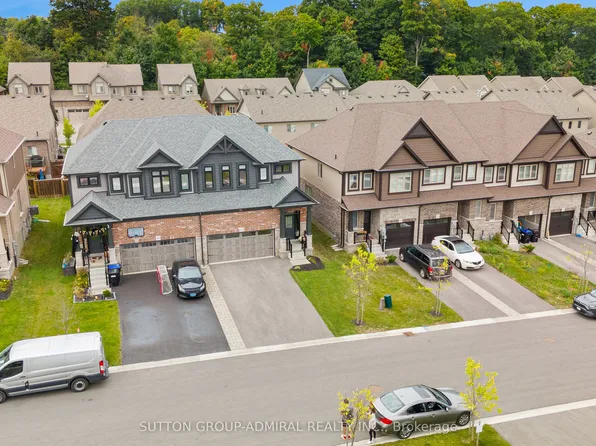 1026 Wright Dr, Midland, ON L4R 0E4