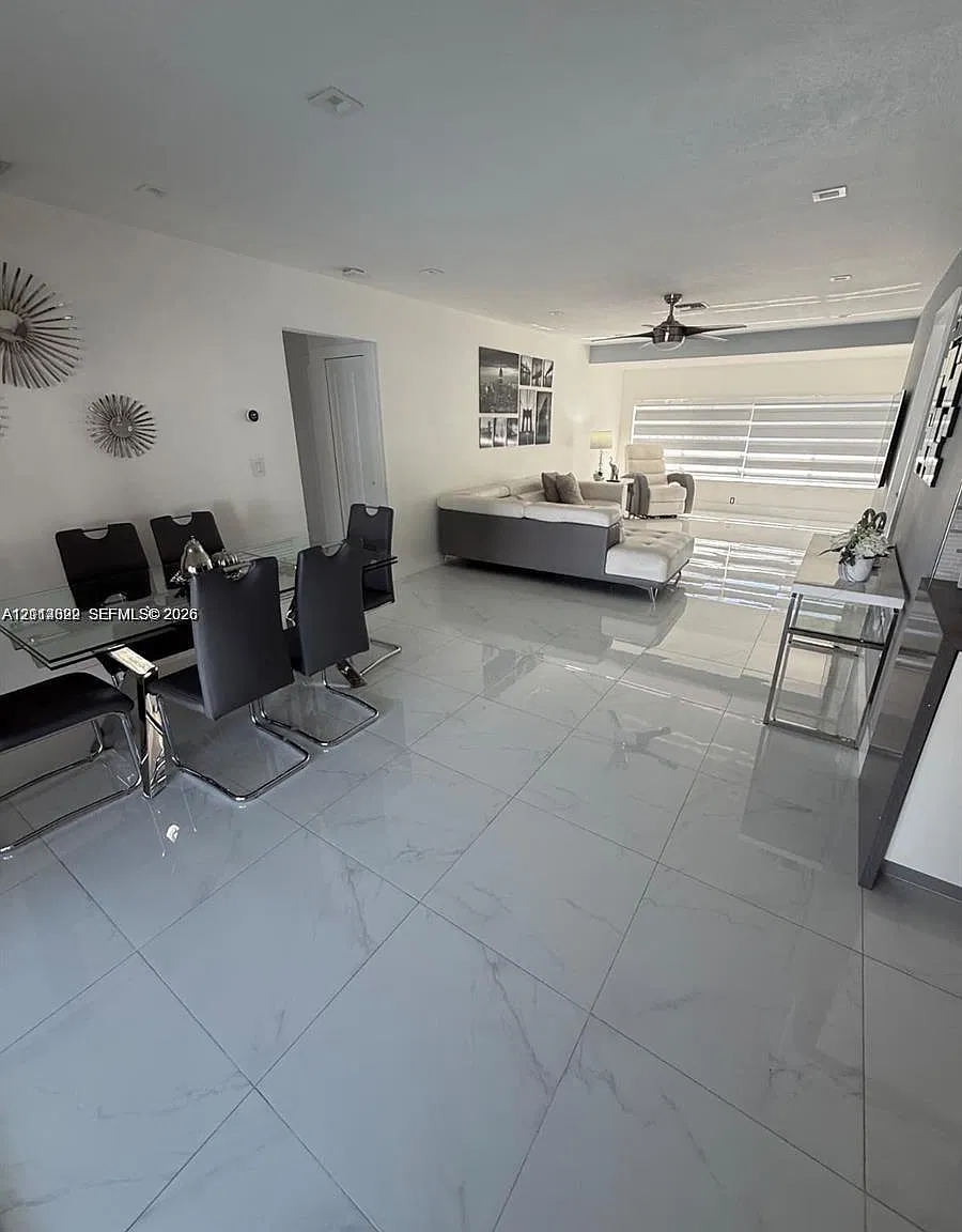 South Coral Homes Sec 2 — Photo 4