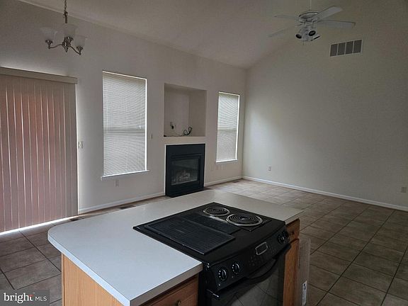 4th image of 8218 Daniels Purchase Way