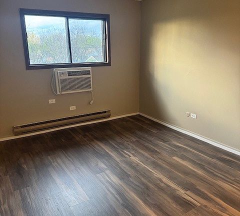 5th image of 1848 N Goodwin Dr APT 3A