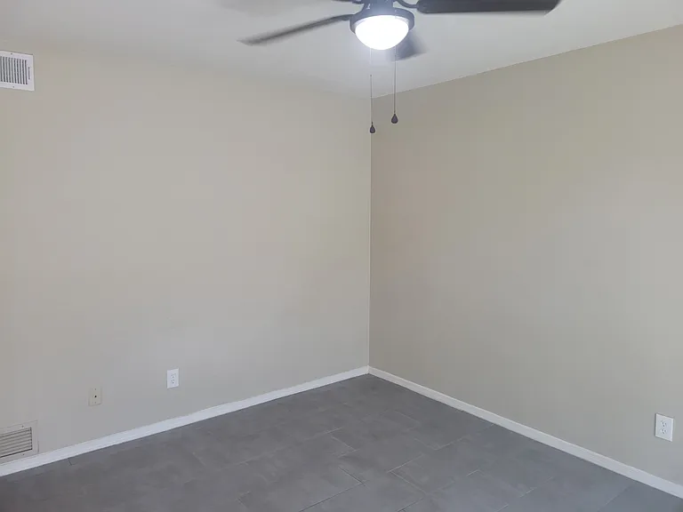 505 E Drachman St #505 — Photo 3