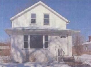 705 9th St, Rock Island, IL