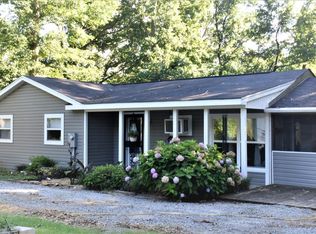 525 Sunset Beach Rd, Florence, AL 35633