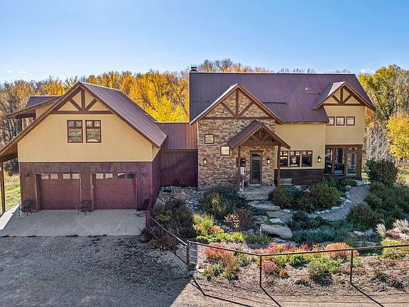 2nd image of 125 Quaking Aspen Rd