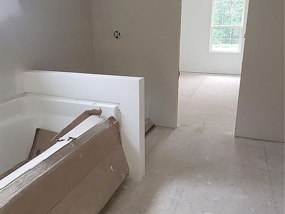 5th image of 4501 Brookhaven Dr
