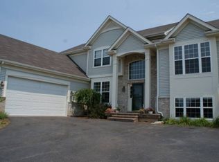 9210 Deborah Ln, Spring Grove, IL 60081