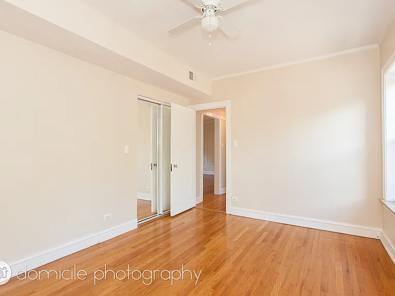 2141 W Arthur Ave #3 — Photo 11