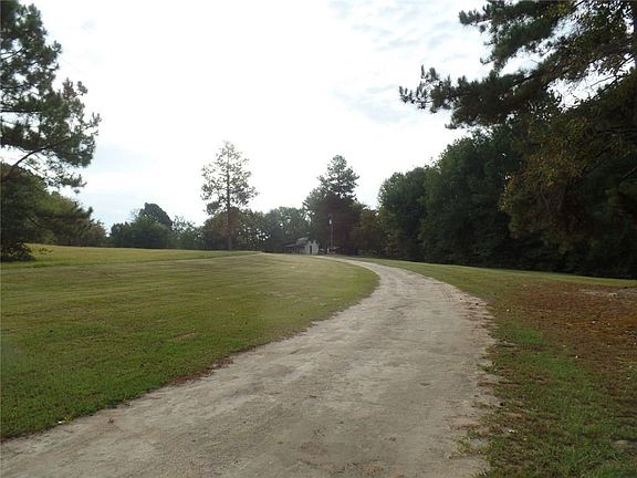 2nd image of 1490 County Road 4940