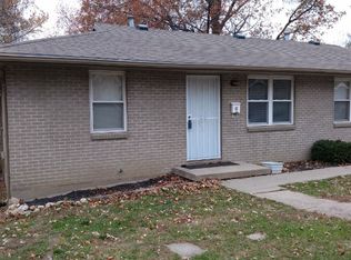 11619 E 16th St S, Independence, MO 64052