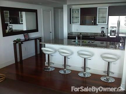 4th image of 950 Brickell Bay Dr APT 2910