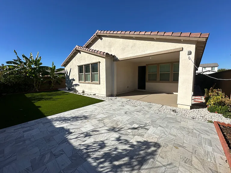 21357 E Macaw Dr — Photo 47