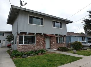 1123 E Cliff Dr APT A, Santa Cruz, CA 95062