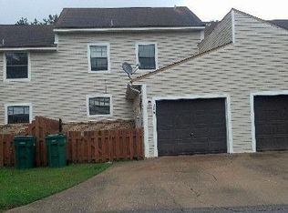 30 10th St #B, Shalimar, FL 32579