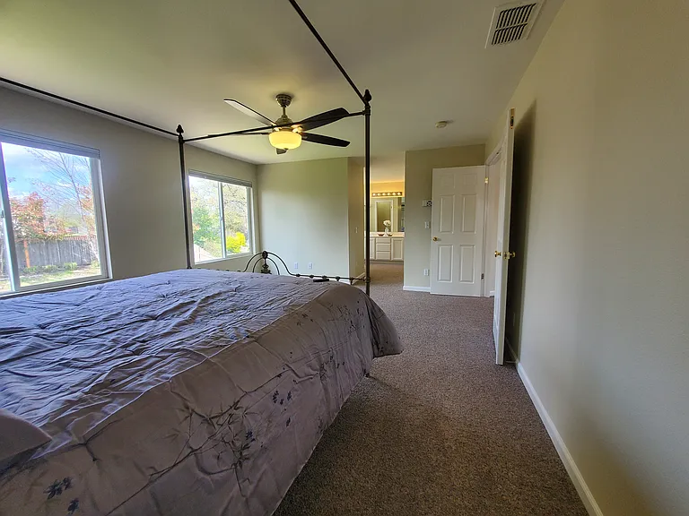 4234 Crazy Horse Rd — Photo 10