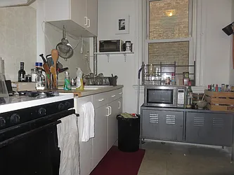 Rented by Rennit Inc.