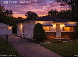 19560 Berg Rd, Detroit, MI 48219