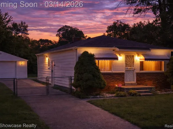 19560 Berg Rd, Detroit, MI 48219