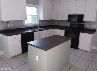 208 Lopez Ln, Clayton, NC 27527