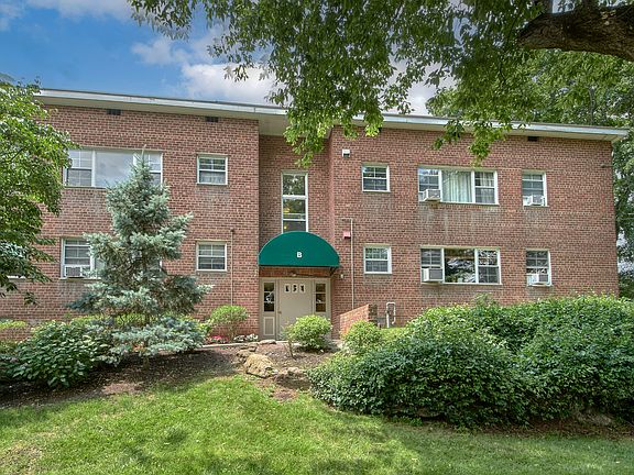 2nd image of 100 Theodore Fremd Ave APT B2c